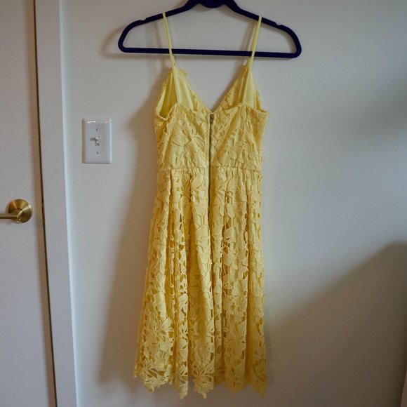 Design Lab Yellow Lace Overlay Midi Dress Size S - Picture 2 of 7